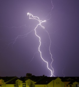 Lightning-Homes-273x300.jpg