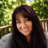 Contact Joleen Robinson