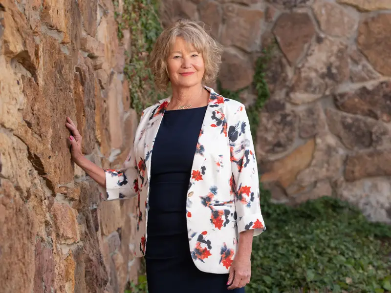 Susan Peterson Portrait