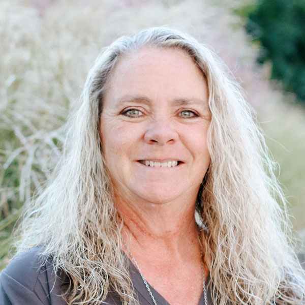 Donna Jensen LG Accounting Center Portrait