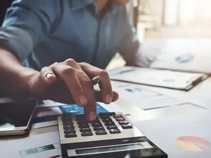 Blog Six Ways to Control Workers Compensation Costs