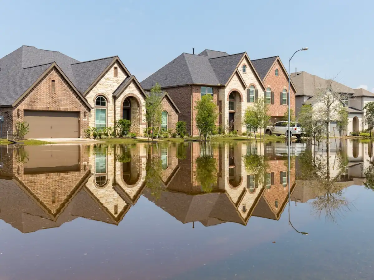 Blog Flood Insurance 101: What Every Homeowner and Renter Should Know