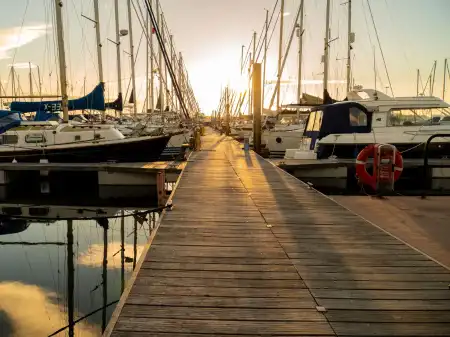 Keeping Your Boat Safe While Docked