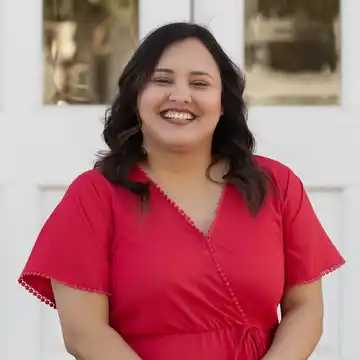 Carmen Holguin