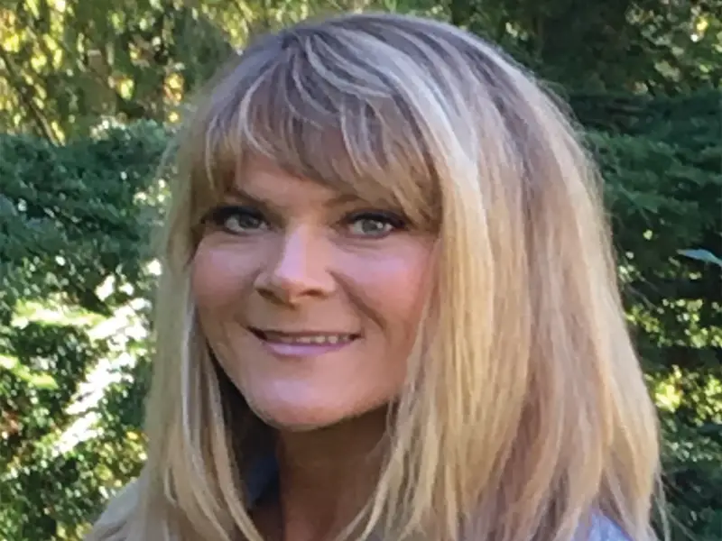 Sue Larsen Portrait