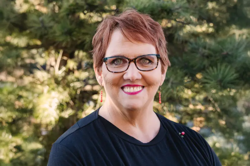 Julie Dodge Portrait