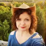 Contact Karen Dollahon