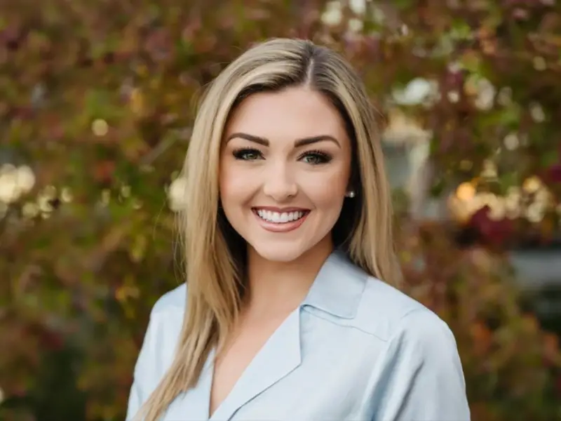 Shelby Bouma Portrait