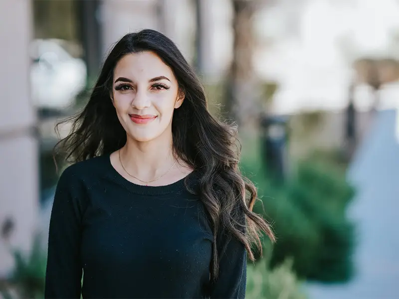 Yasi Navarro Portrait