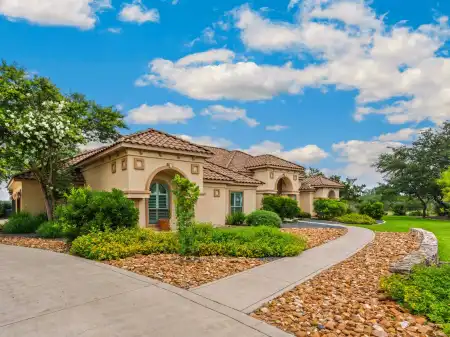 Home Insurance Gaps Tampa Homeowners Should Know About and How to Close Them