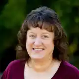 Contact Leslie Dodds