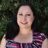 Contact Lauri Hunter