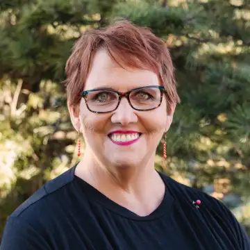 Julie Dodge