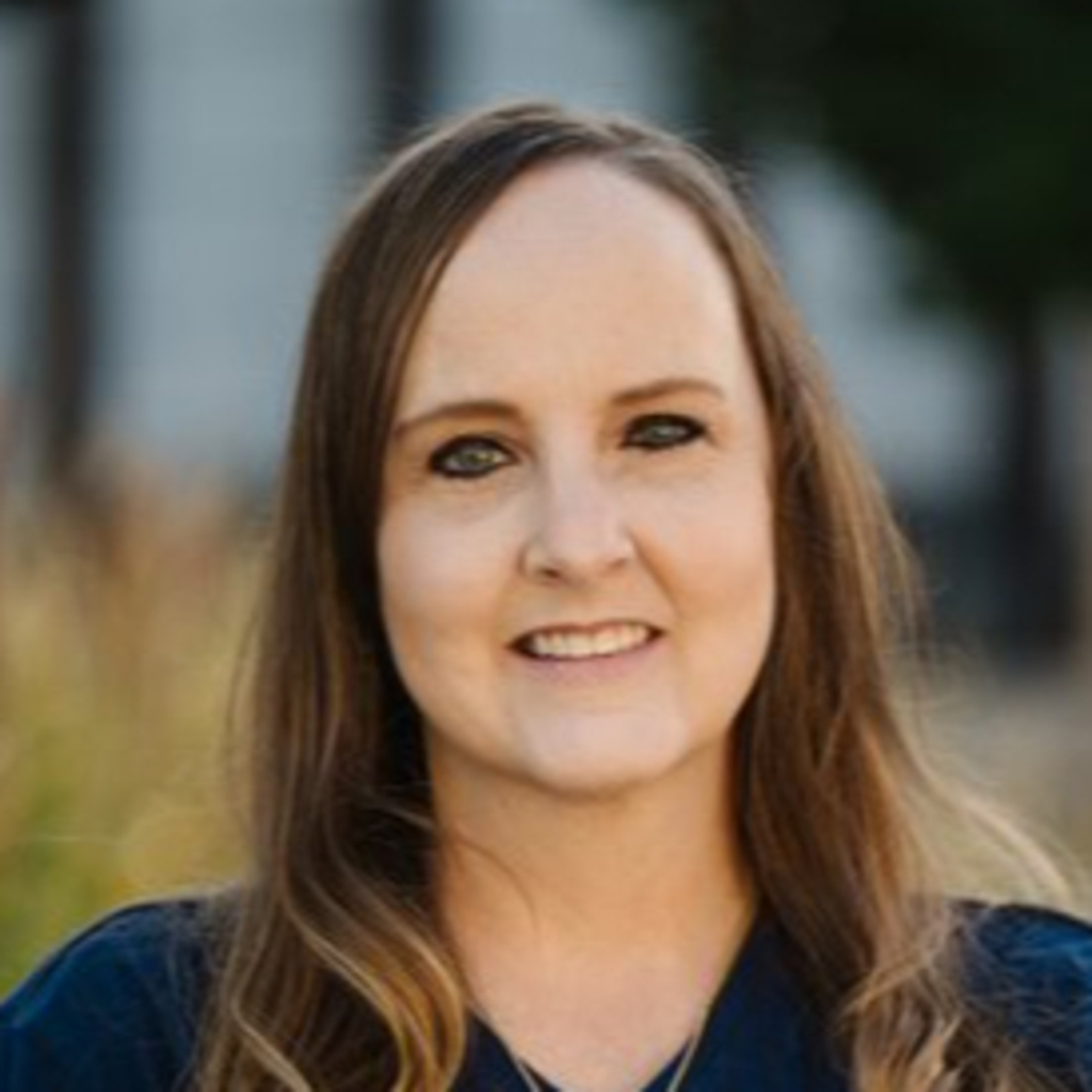 Julie Roberts Leavitt Group Enterprises Portrait