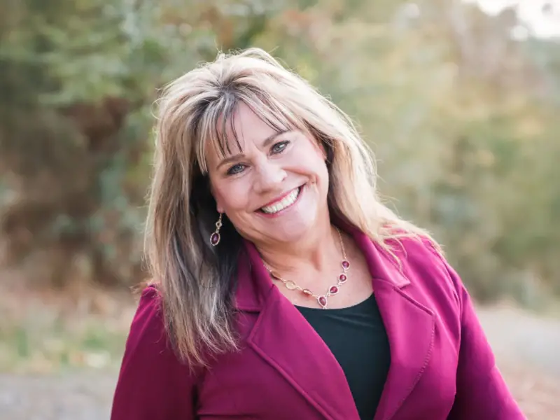 Linda Bernier Portrait