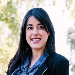 Sarah Dronberger Portrait