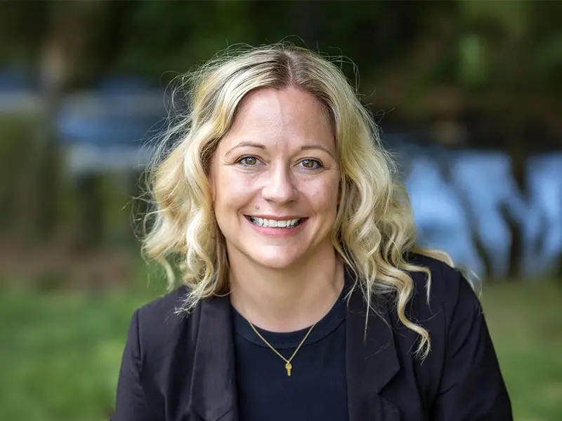 Jennifer Pastre Portrait