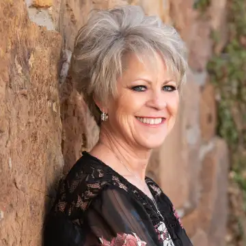 Ann Ross