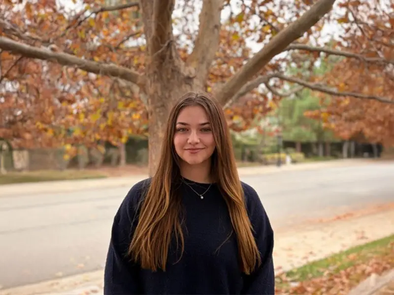 Chloe Vossen Portrait