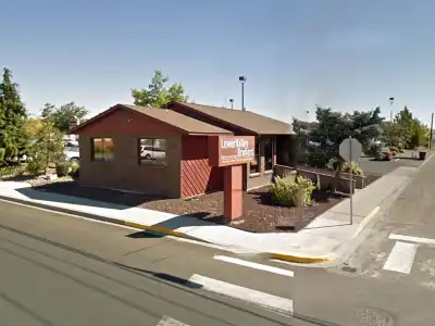 Grandview, WA Insurance Office