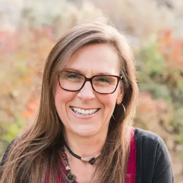 Alisa Bowman