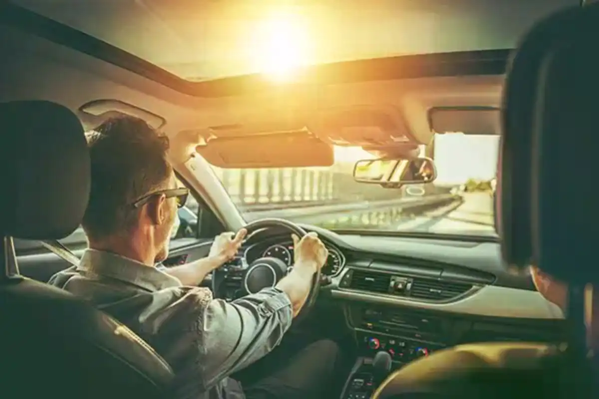 Blog Stay Safe on the Road with Defensive Driving Techniques