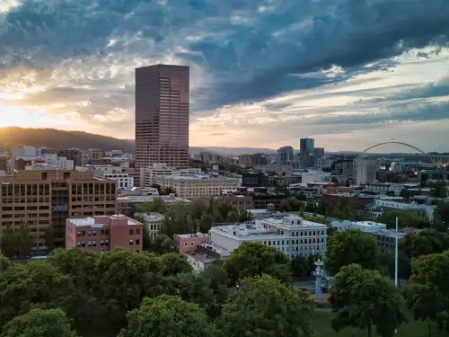 Contact Us Leavitt Group of Portland